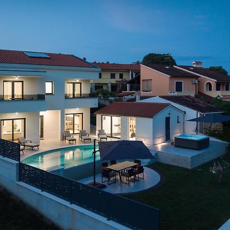 Villa Cascada Muntić Eksteriør bilde